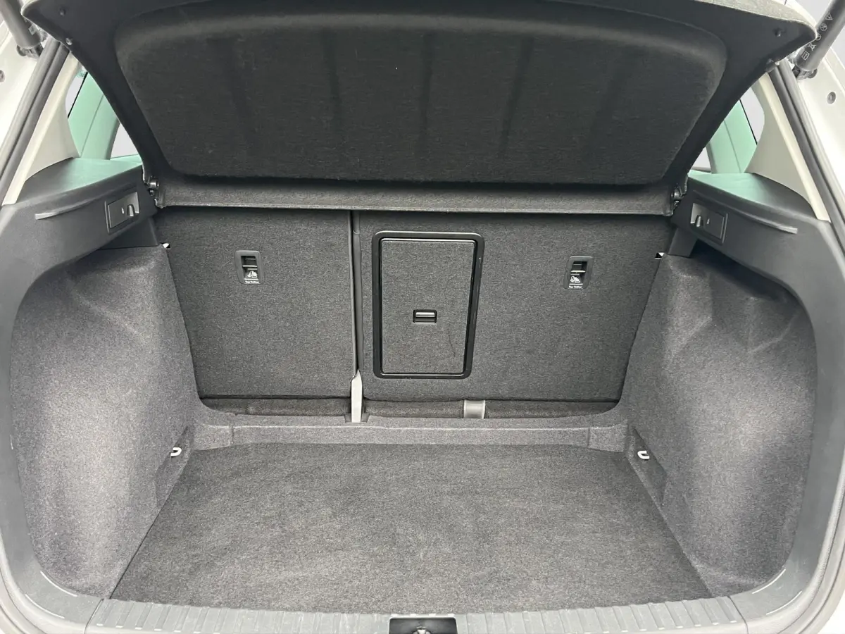 1.5 TSi DSG FR Business Intense | NAV. | EL. TREKHAAK | STANDKACHEL | CAMERA |