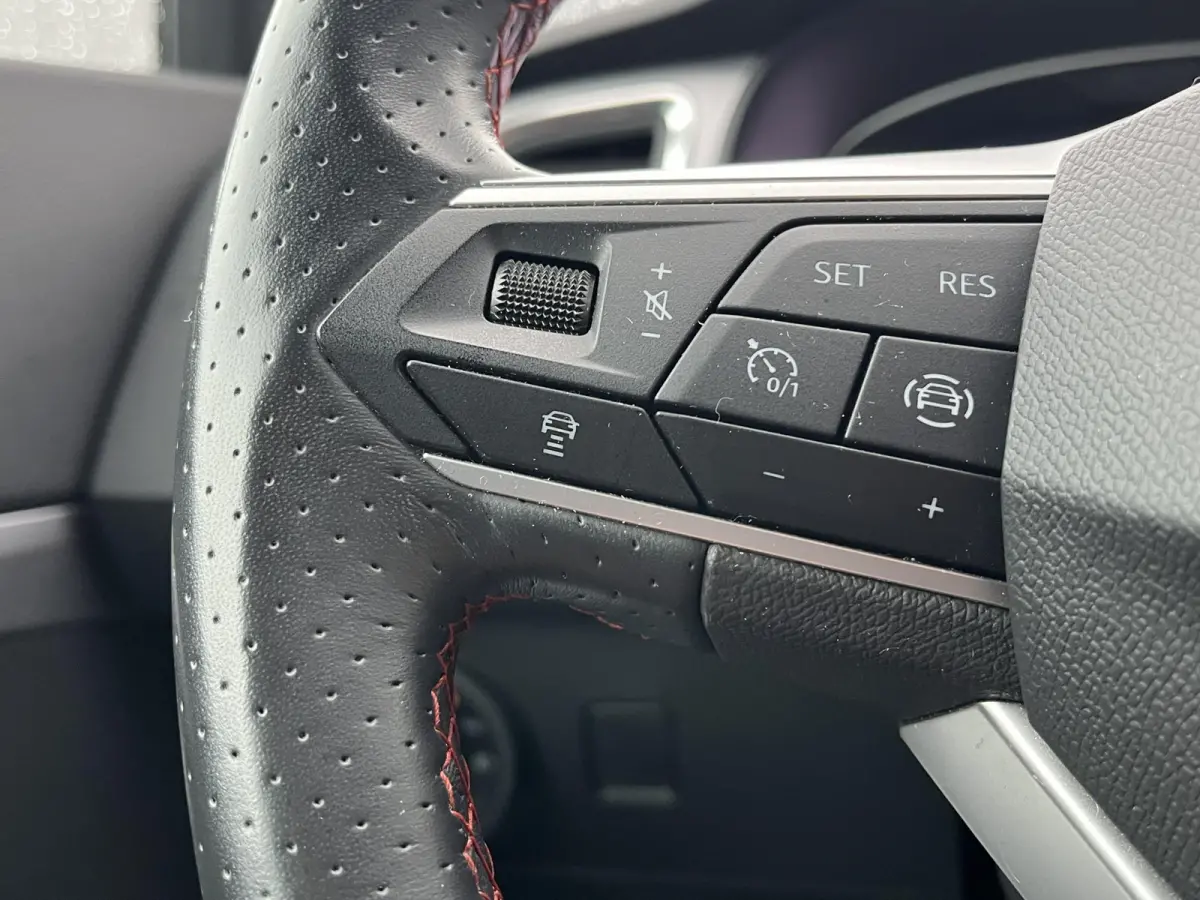 1.5 TSi DSG FR Business Intense | NAV. | EL. TREKHAAK | STANDKACHEL | CAMERA |