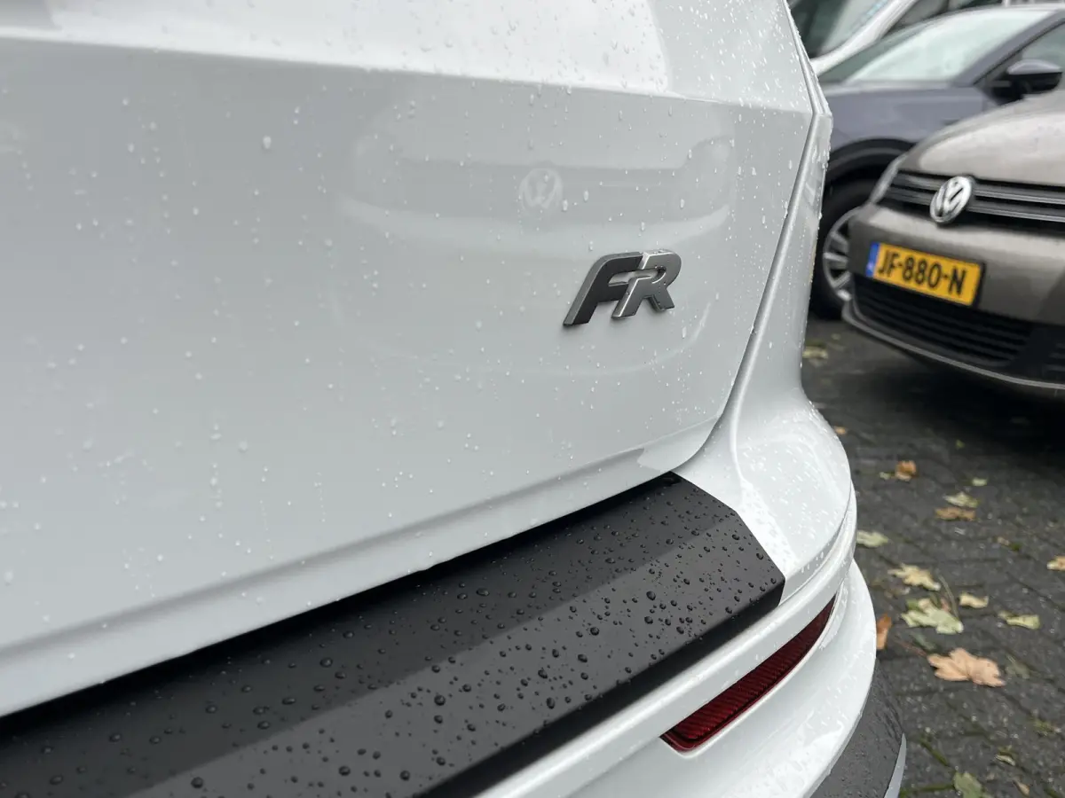 1.5 TSi DSG FR Business Intense | NAV. | EL. TREKHAAK | STANDKACHEL | CAMERA |