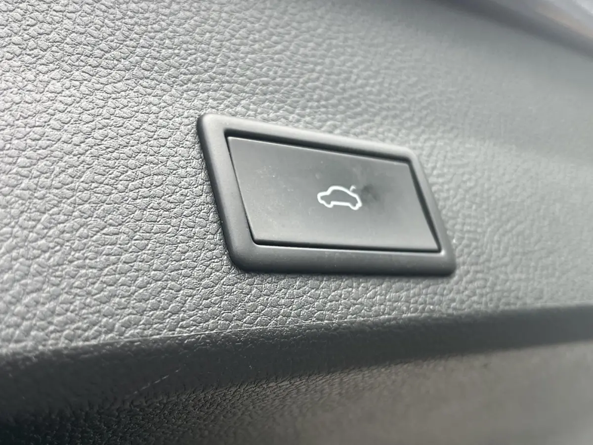 1.5 TSi DSG FR Business Intense | NAV. | EL. TREKHAAK | STANDKACHEL | CAMERA |