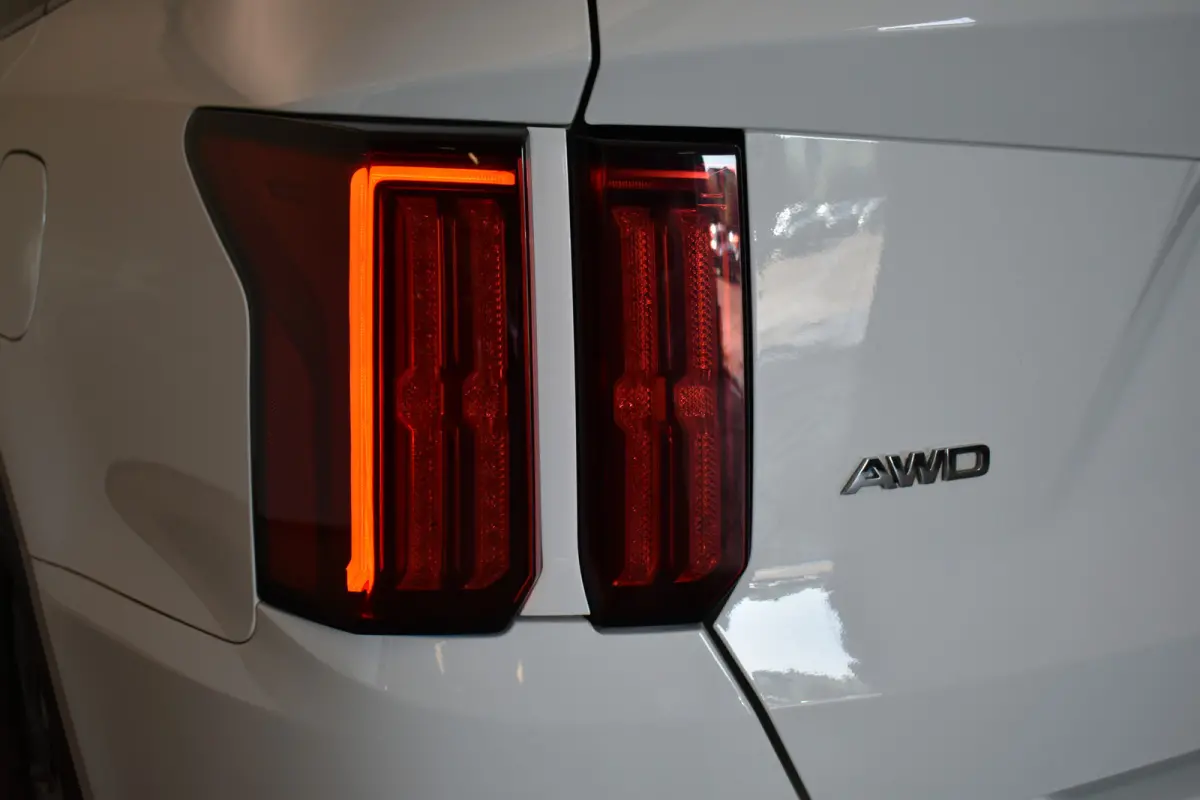 1.6 T-GDI Plug-in Hybrid 4WD Executive Trekh Pano Bose leder Donkere hemel