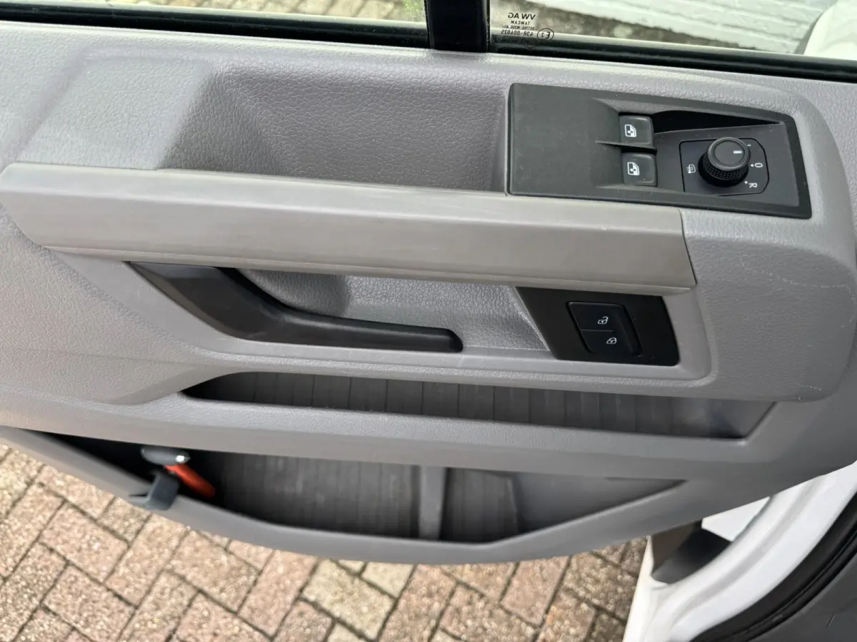 35 2.0 TDI L4 DC Carplay Cruise control Automatisch airco Navigatie
