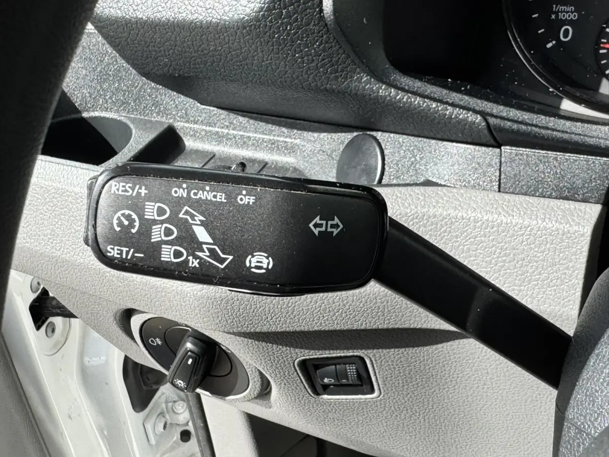 35 2.0 TDI L4 DC Carplay Cruise control Automatisch airco Navigatie