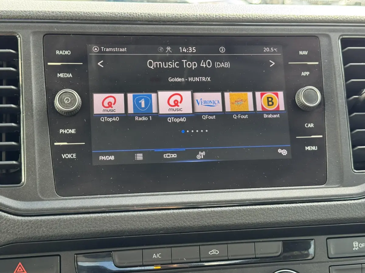 35 2.0 TDI L4 DC Carplay Cruise control Automatisch airco Navigatie