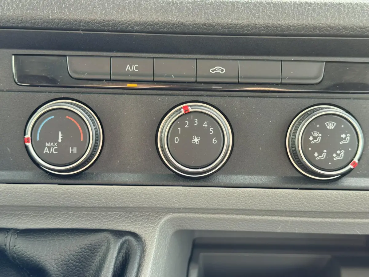 35 2.0 TDI L4 DC Carplay Cruise control Automatisch airco Navigatie