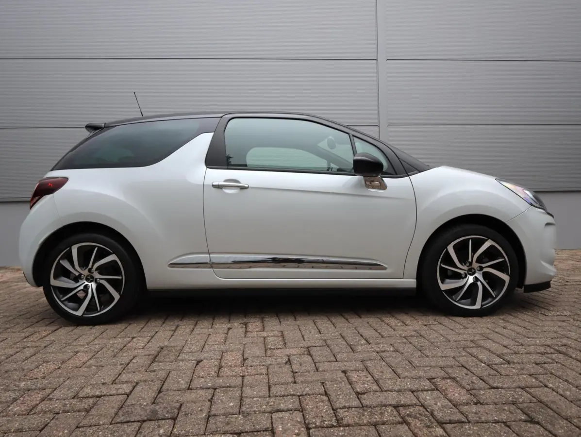 1.2 PureTech Sport Chic (Vol-Opties!) 1e eigenaar