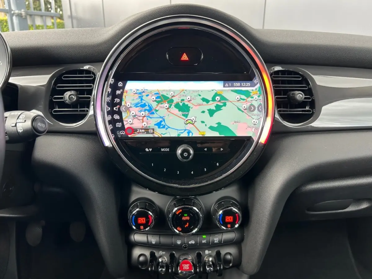 1.5 Cooper Navigatie LED Carplay NL-auto