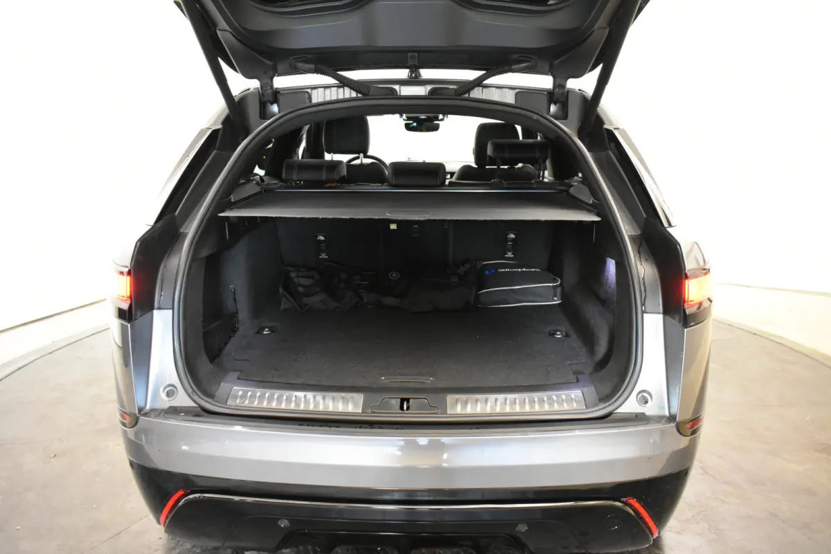2.0 P400e R-Dynamic Black Pack Pano 360ºCam Meridian Vol Leder Virtual El-A-klep Mem Seat Dhoek