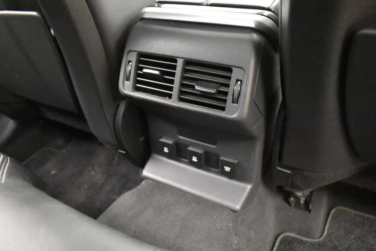 2.0 P400e R-Dynamic Black Pack Pano 360ºCam Meridian Vol Leder Virtual El-A-klep Mem Seat Dhoek