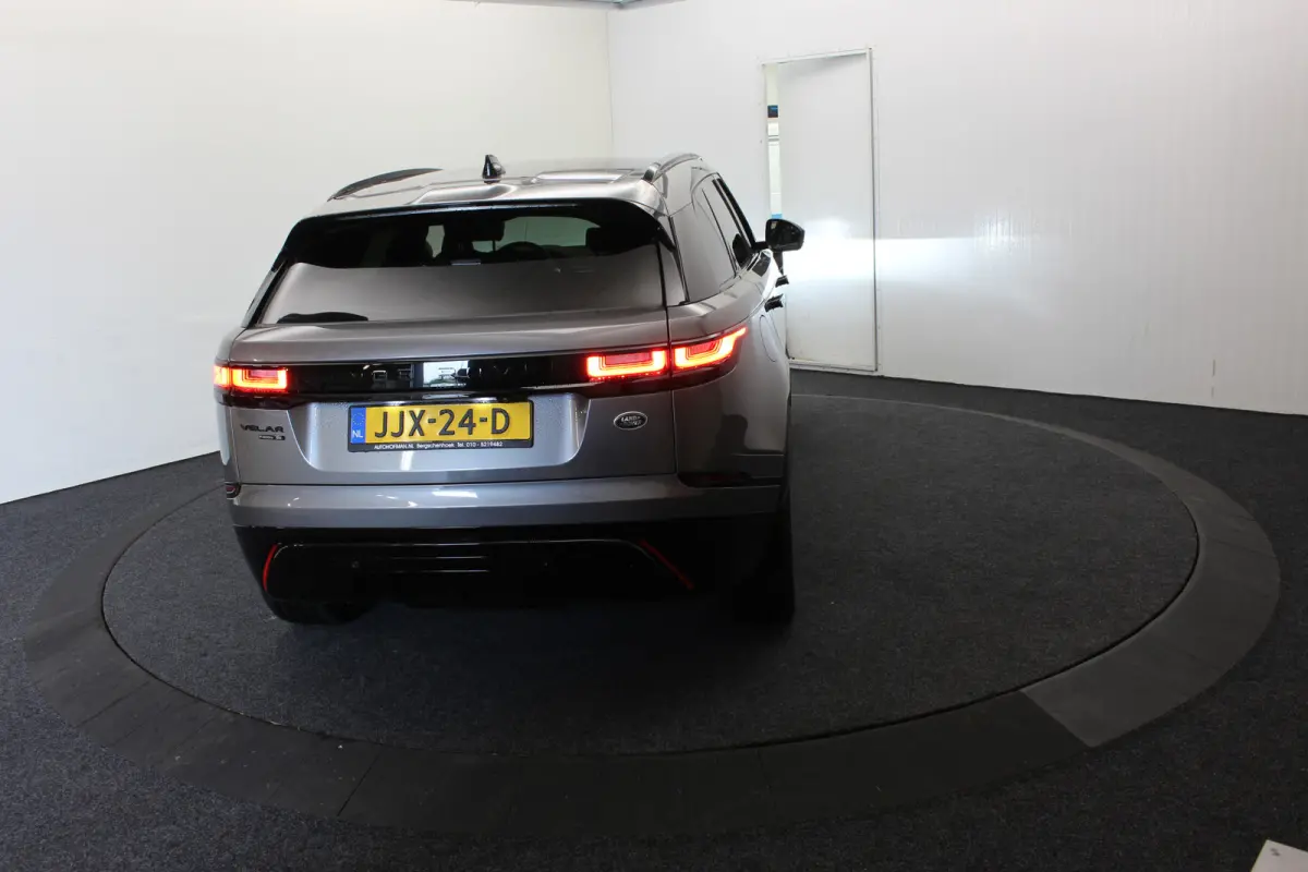 2.0 P400e R-Dynamic Black Pack Pano 360ºCam Meridian Vol Leder Virtual El-A-klep Mem Seat Dhoek