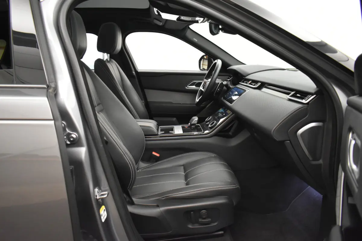 2.0 P400e R-Dynamic Black Pack Pano 360ºCam Meridian Vol Leder Virtual El-A-klep Mem Seat Dhoek