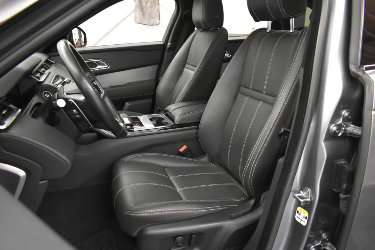 2.0 P400e R-Dynamic Black Pack Pano 360ºCam Meridian Vol Leder Virtual El-A-klep Mem Seat Dhoek