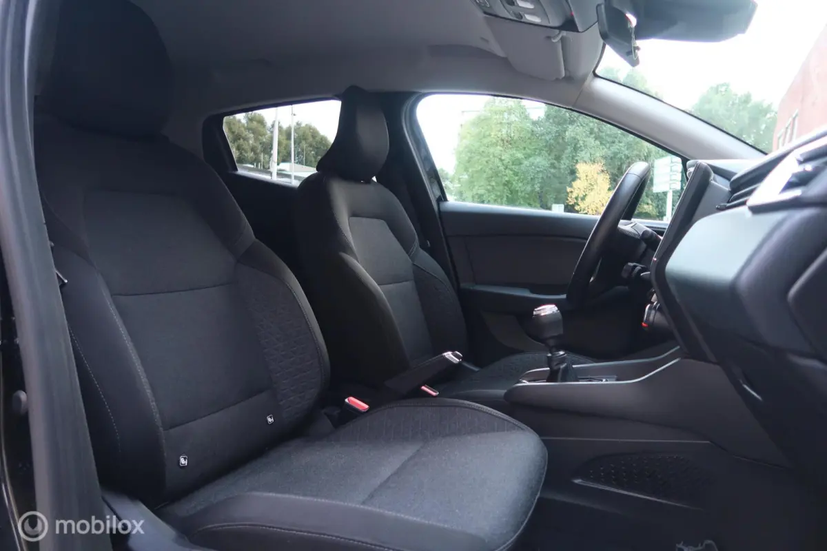 1.0 TCe Bi-Fuel Zen Navi Carplay NAP