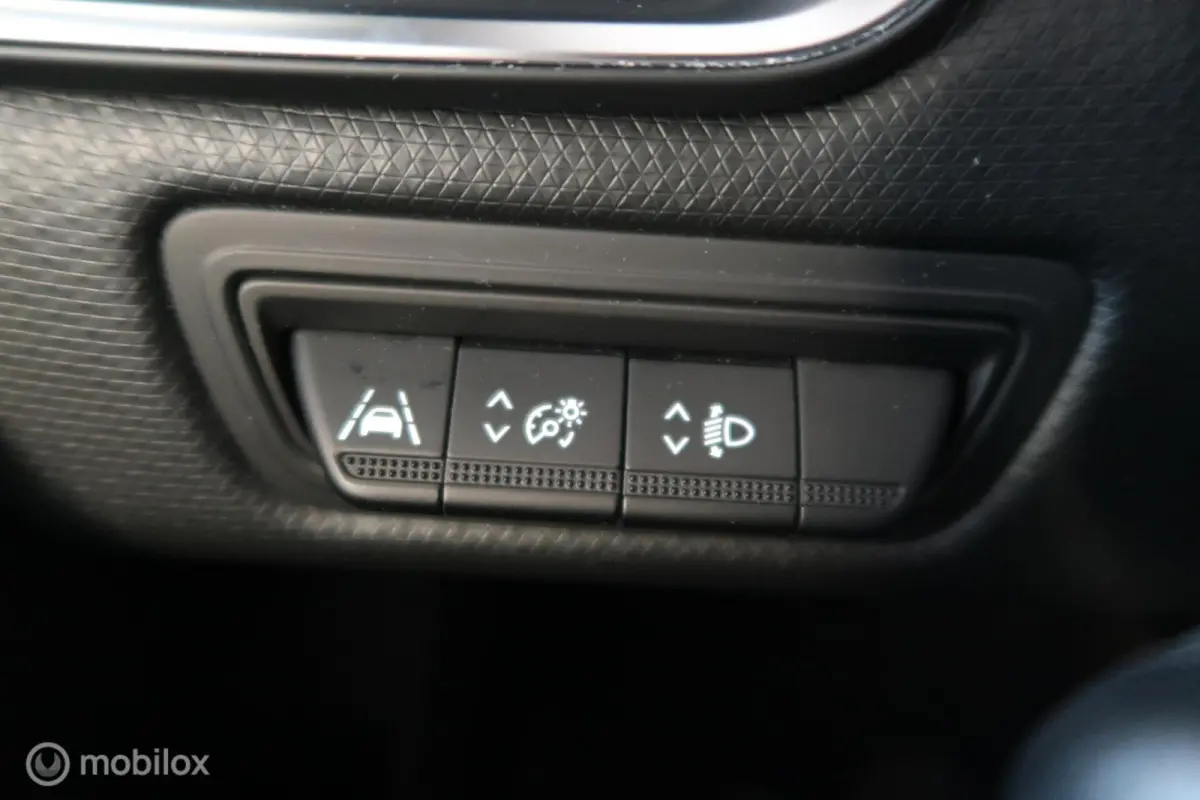 1.0 TCe Bi-Fuel Zen Navi Carplay NAP