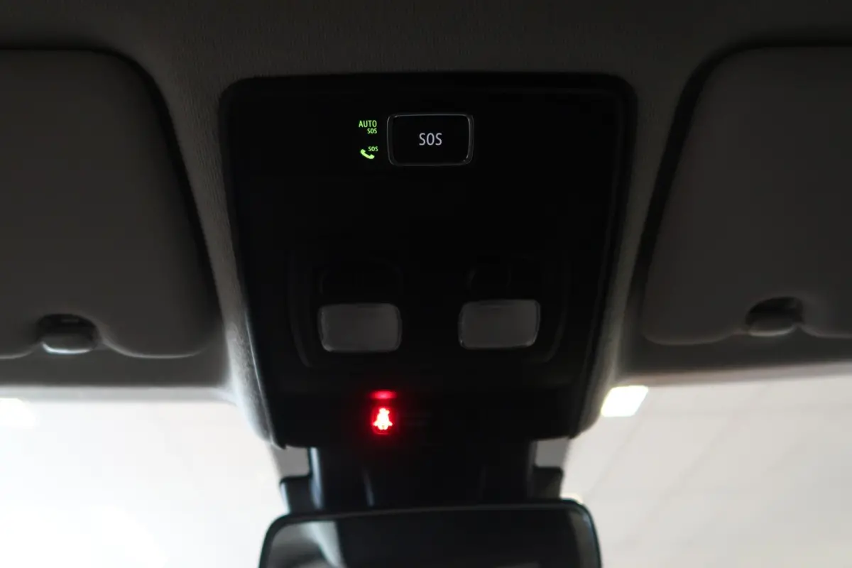 1.0 TCe Bi-Fuel Zen Navi Carplay NAP