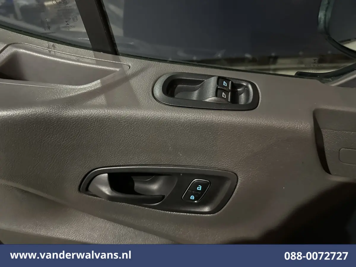 2.0 TDCI 130pk L4H3 Euro6 Airco | Camera | Apple Carplay | Parkeersensoren | Cruisecontrol Sidebars, Verwarmde voorruit, Android Auto