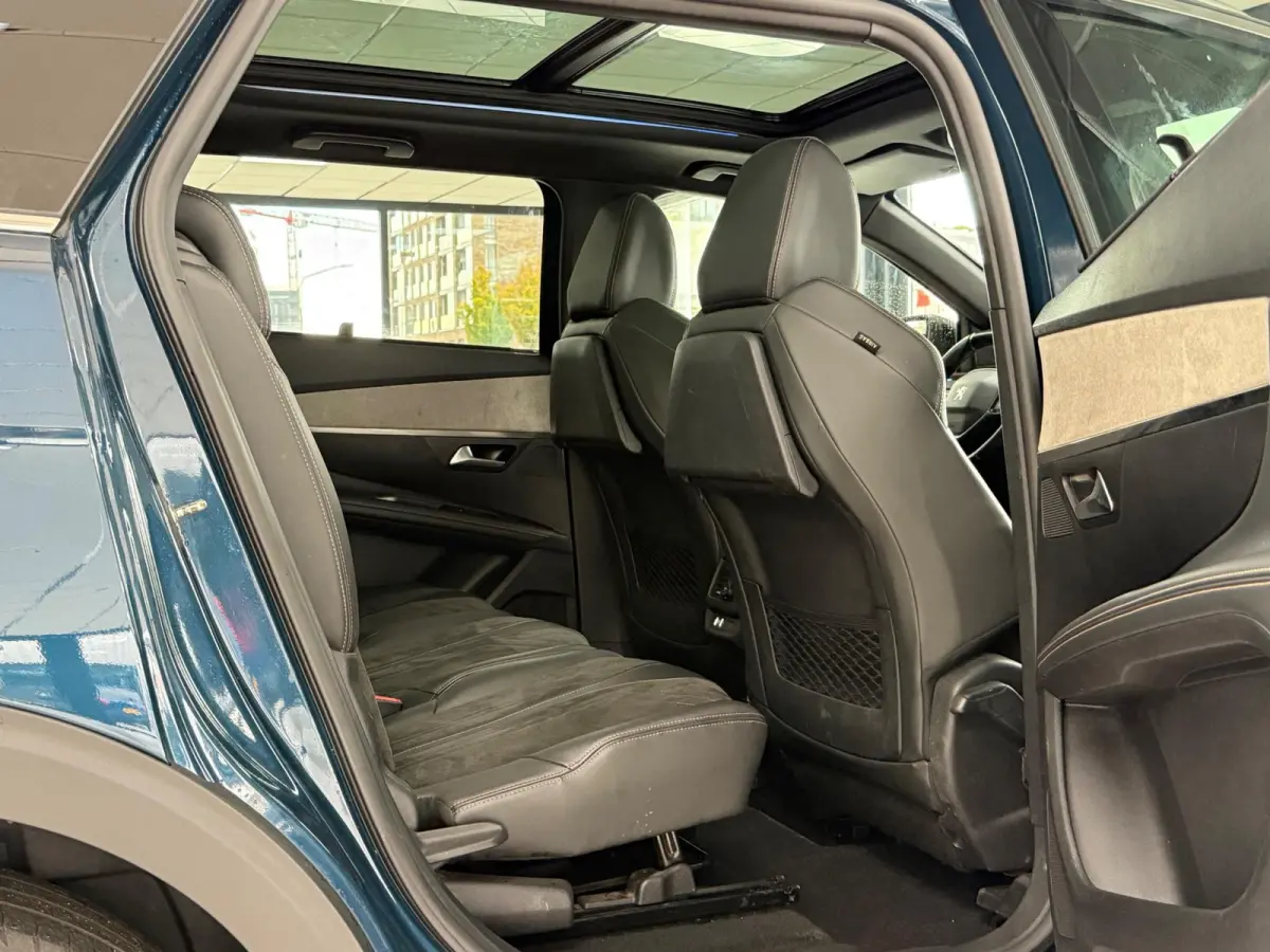 1.2 PureTech GT - Bleu Célèbes - Panoramisch schuifdak - Chique