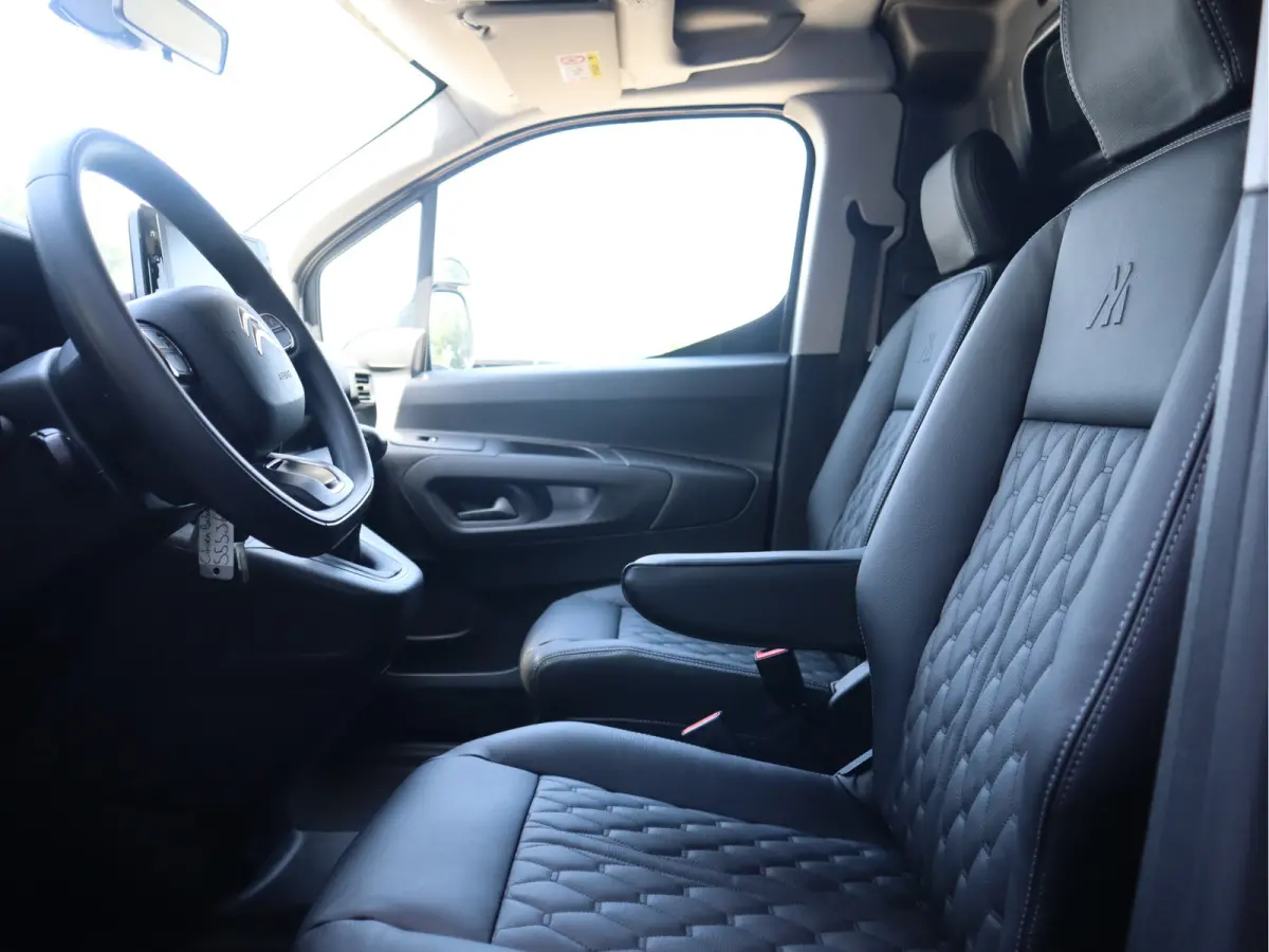 HDI 102PK MARGE-BTW VRIJ CRUISE AIRCO LEDER PAKKET