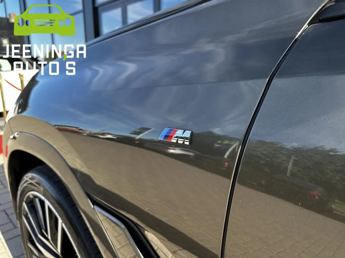 xDrive40i High Executive | HUD | Laser | M sport|Pano