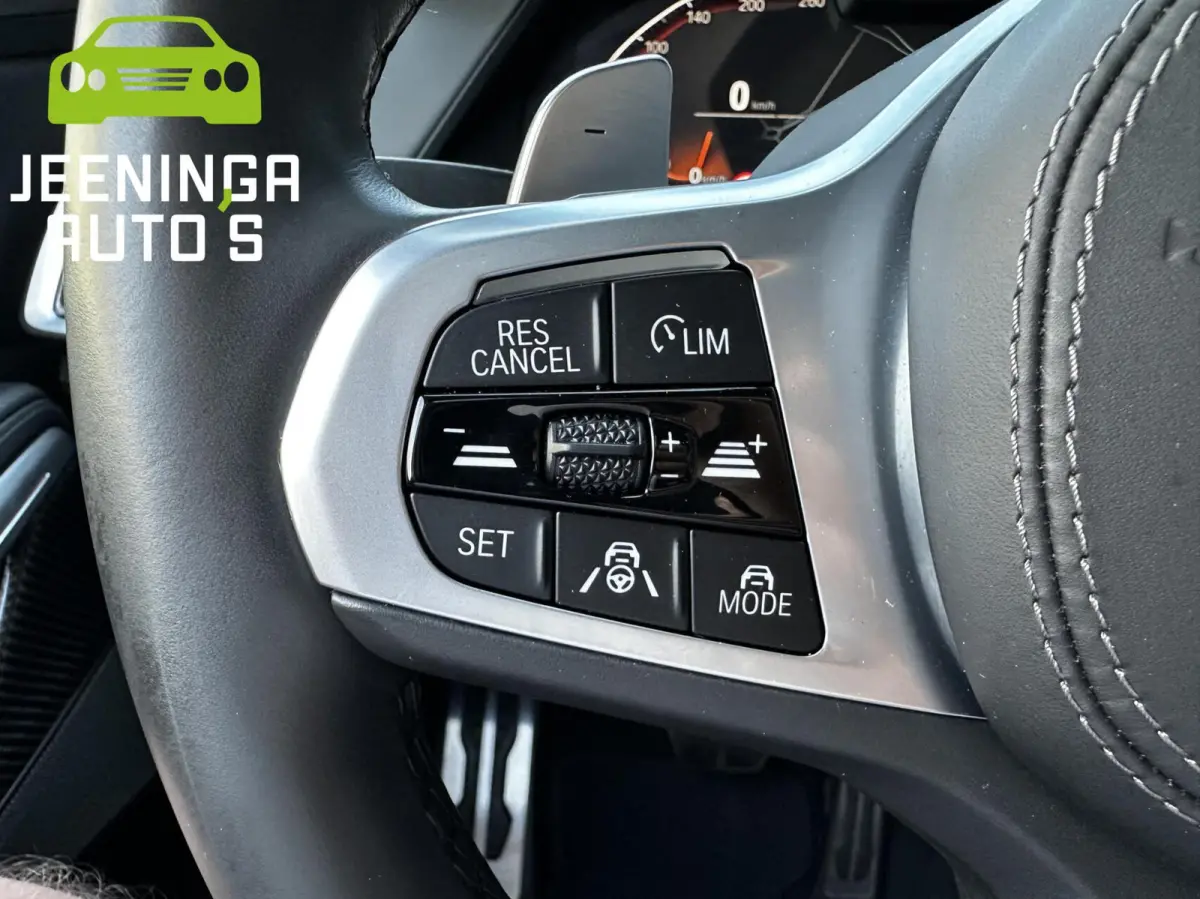xDrive40i High Executive | HUD | Laser | M sport|Pano