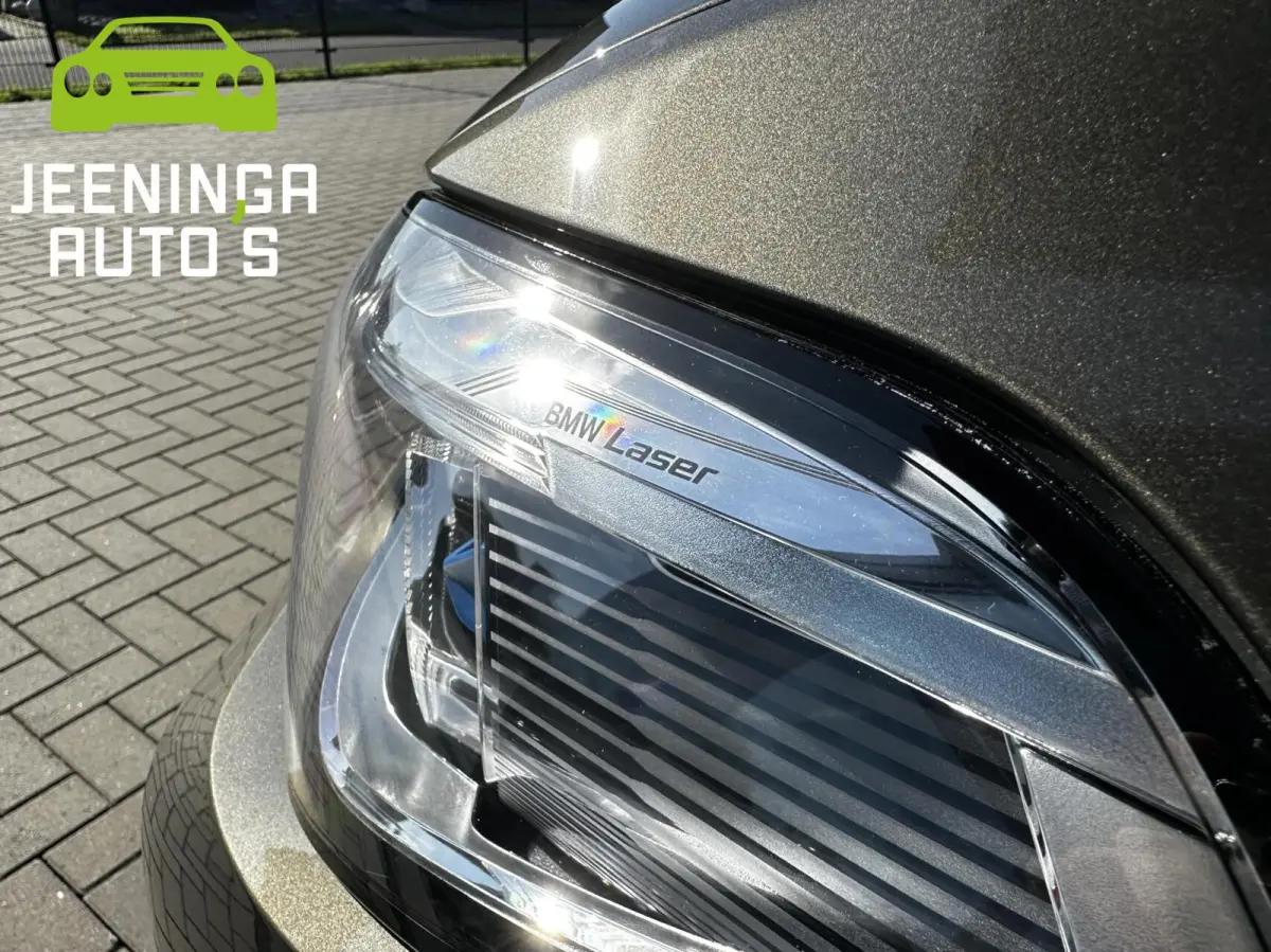 xDrive40i High Executive | HUD | Laser | M sport|Pano