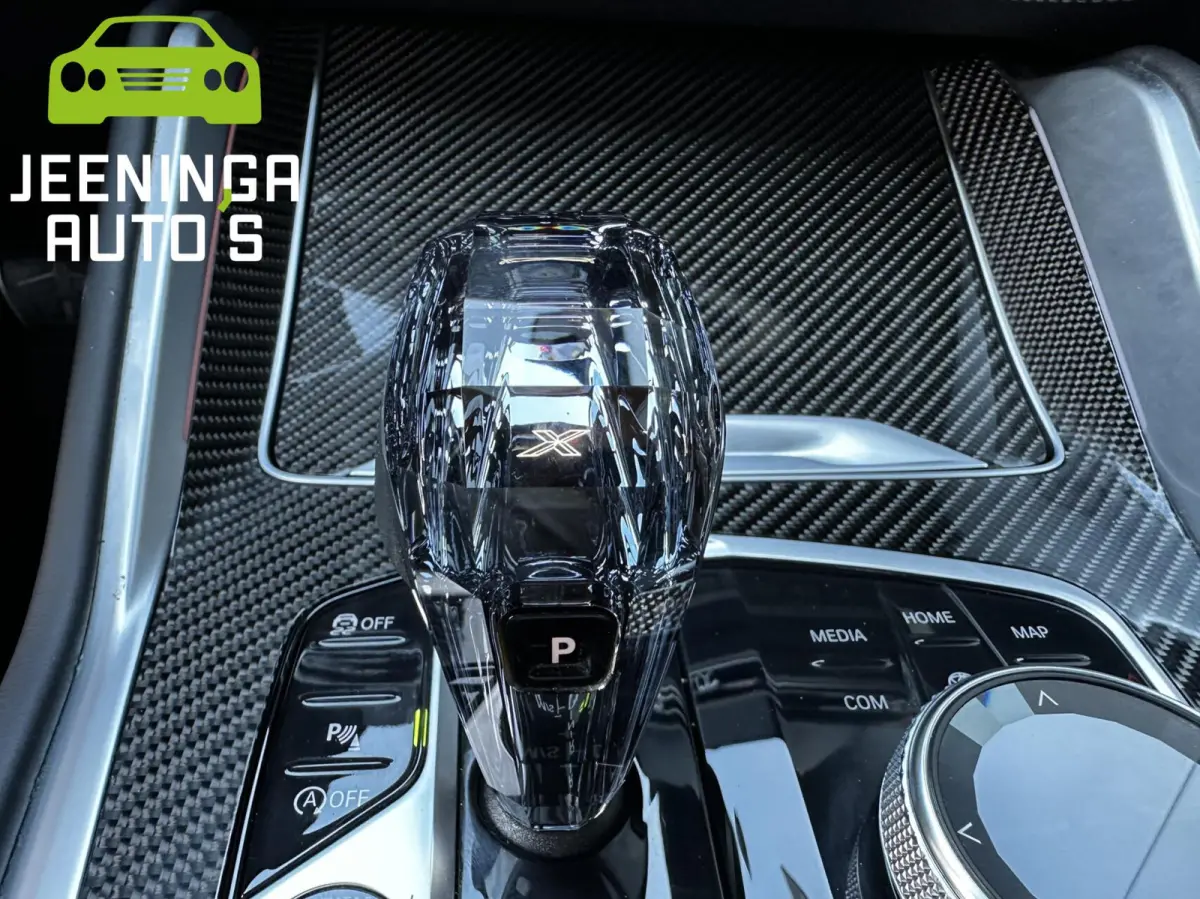 xDrive40i High Executive | HUD | Laser | M sport|Pano
