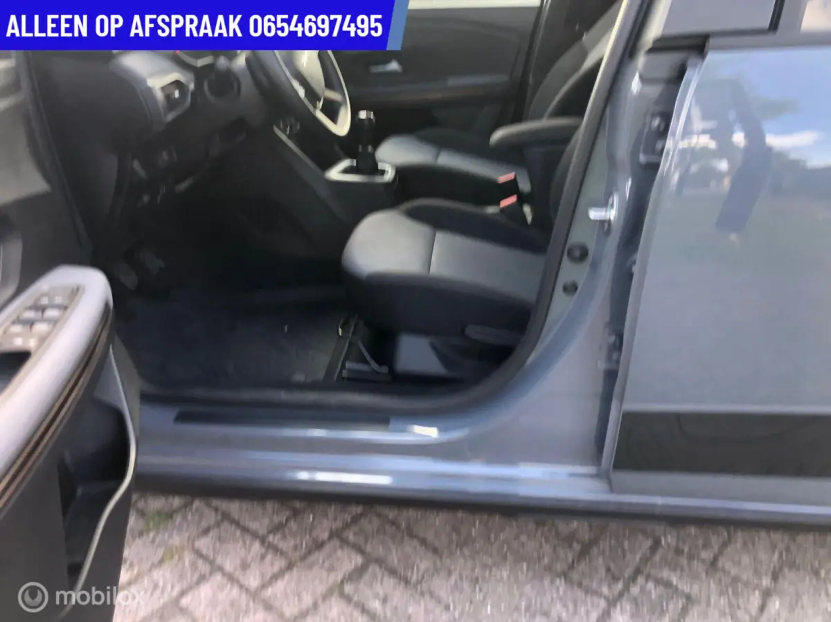 1.0 TCe 100 ECO-G Extreme 7p. 21.DKM BI-FUEL AIRCO NAVIGATIE