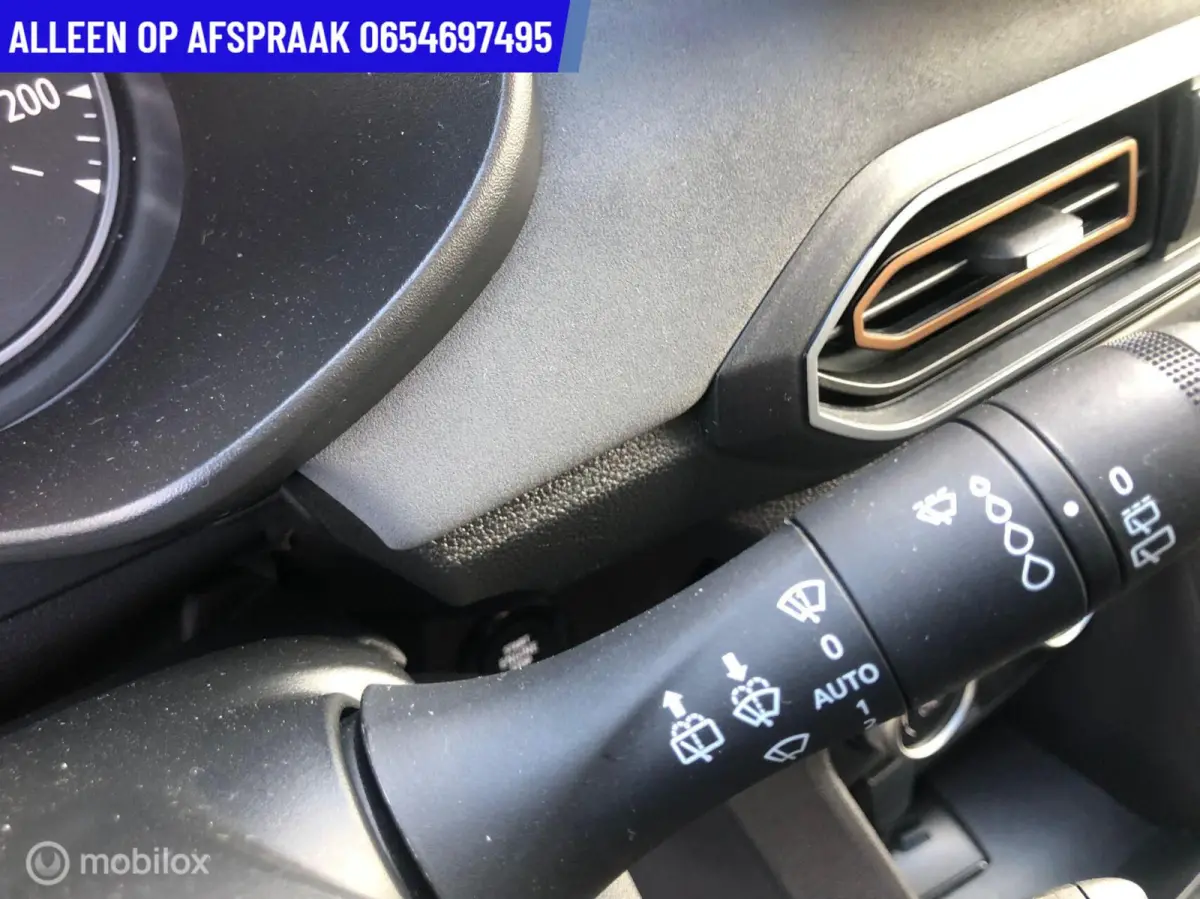 1.0 TCe 100 ECO-G Extreme 7p. 21.DKM BI-FUEL AIRCO NAVIGATIE