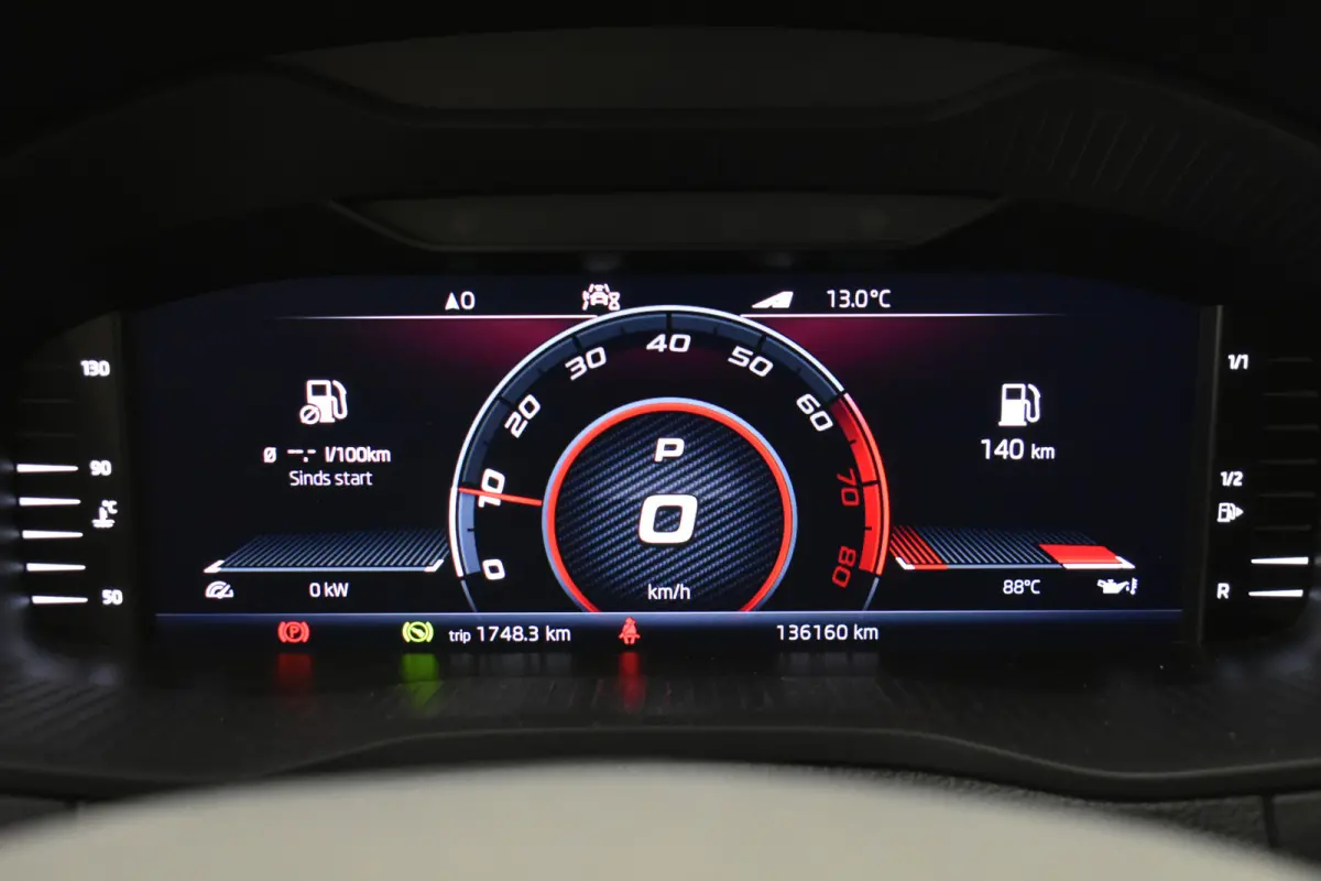1.5 TSI ACT Sportline Business Camera Virtual Sport Stoelen Virtual Cockpit Camera Navi Stoelverwarming