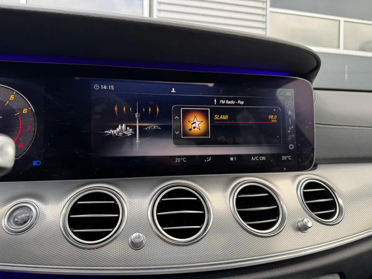 200 Premium Plus |Burmester |Pano |Sfeer |Alcantara
