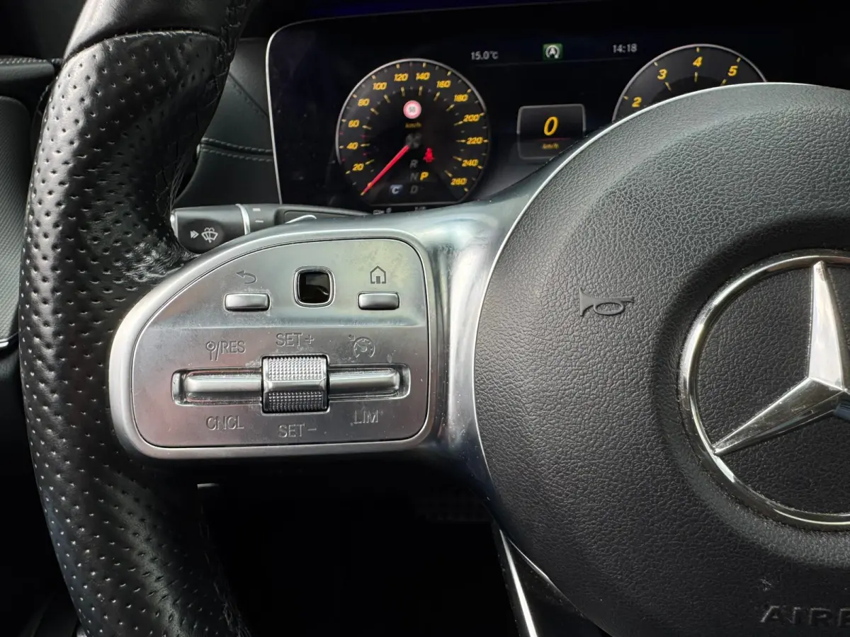 200 Premium Plus |Burmester |Pano |Sfeer |Alcantara