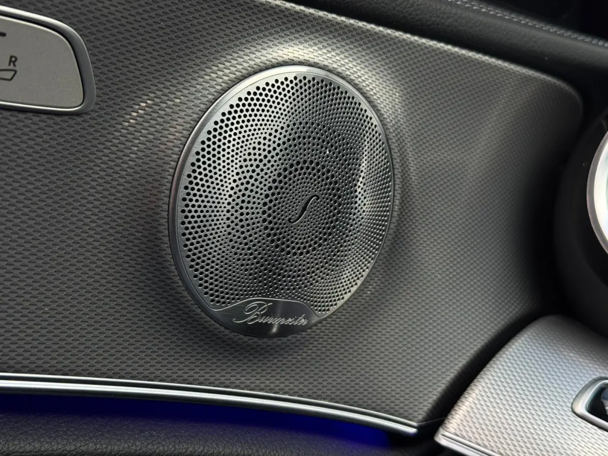 200 Premium Plus |Burmester |Pano |Sfeer |Alcantara