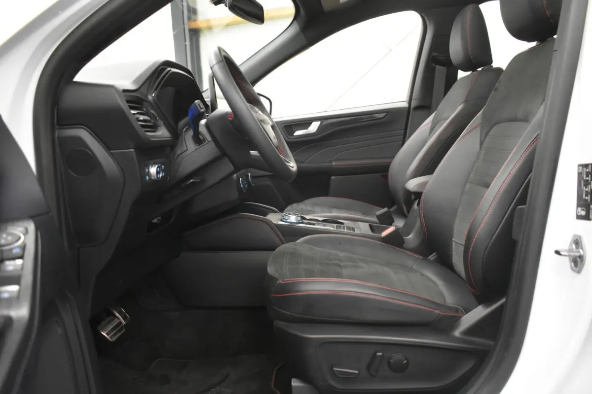 2.5 PHEV ST-Line X Head-Up Panoramadak B&O Sound Camera Leder 19" El aKlep