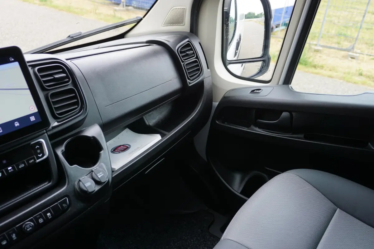 2.2 MultiJet 140 L3H2 3.5t Heavy in Topstaat |Betimmering |Groot scherm |Camera |Cruise |Climate |Navi |Carplay |Parkeersensoren |140 pk |EURO6 |3500 KG
