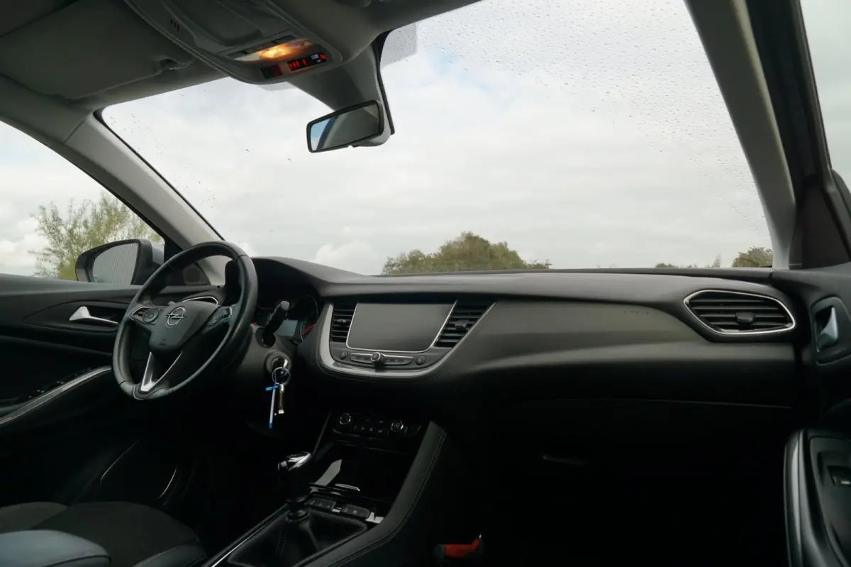 1.2 Turbo Business Edition - Quartz Grey - Carplay/Cruise/Clima