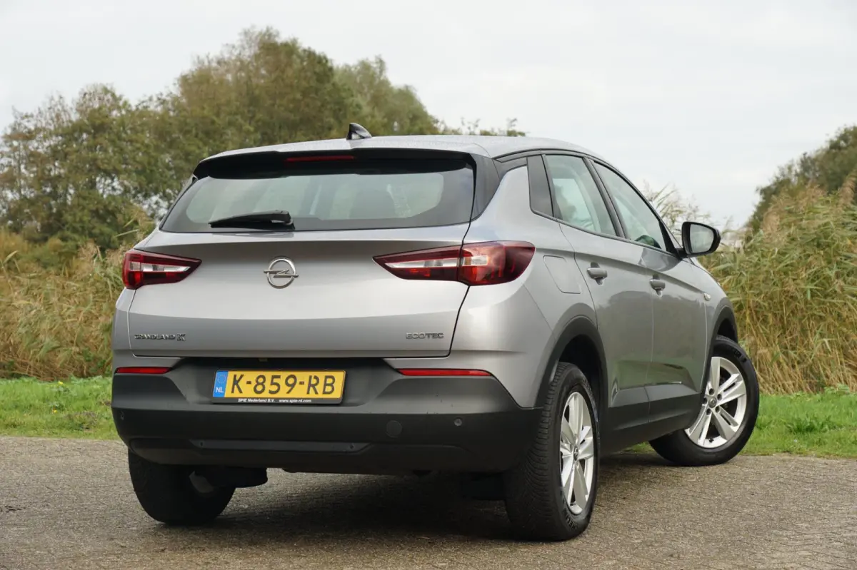 1.2 Turbo Business Edition - Quartz Grey - Carplay/Cruise/Clima
