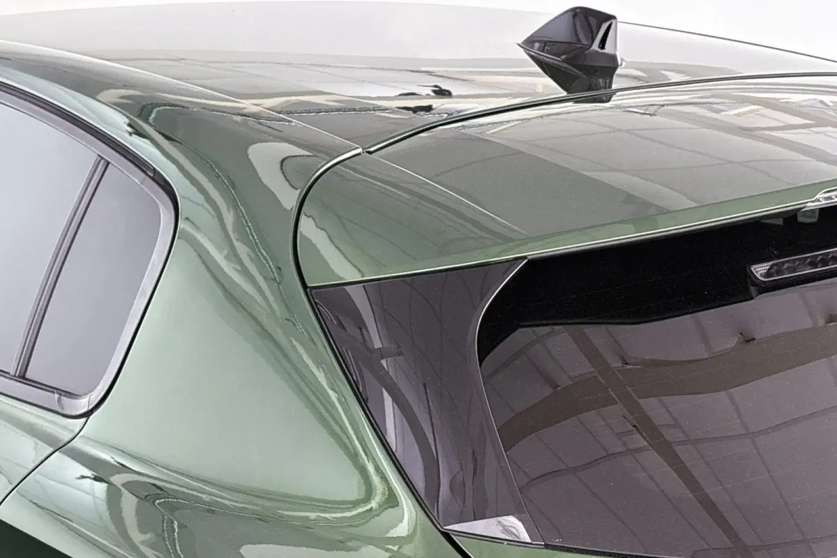 1.2 PureTech GT Automaat Navigatie LED Koplampen Verde Oliva