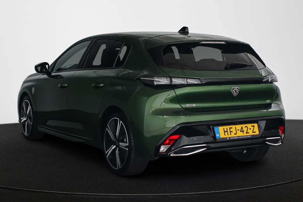 1.2 PureTech GT Automaat Navigatie LED Koplampen Verde Oliva