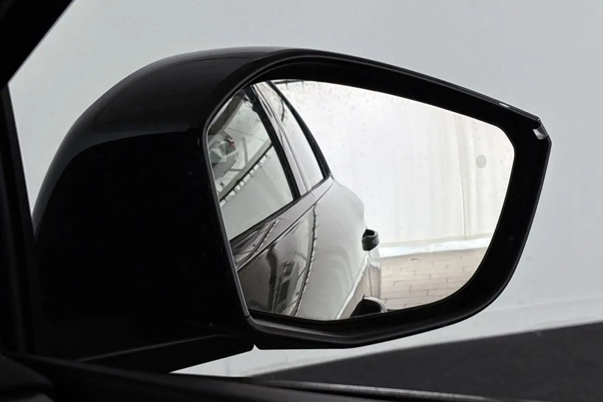 1.2 PureTech GT Automaat Navigatie LED Koplampen Verde Oliva