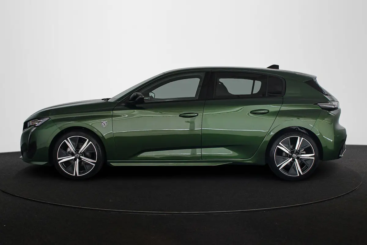 1.2 PureTech GT Automaat Navigatie LED Koplampen Verde Oliva