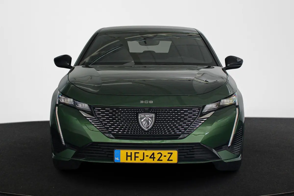 1.2 PureTech GT Automaat Navigatie LED Koplampen Verde Oliva