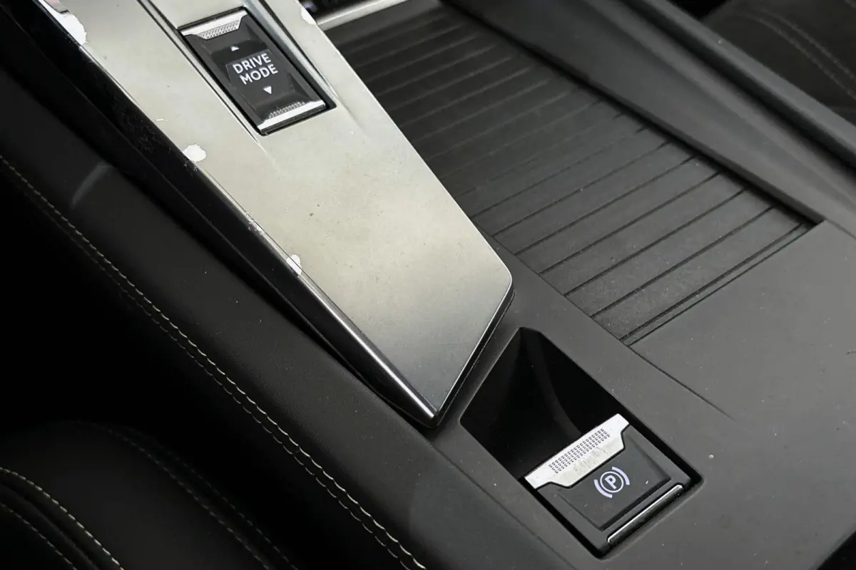 1.2 PureTech GT Automaat Navigatie LED Koplampen Verde Oliva