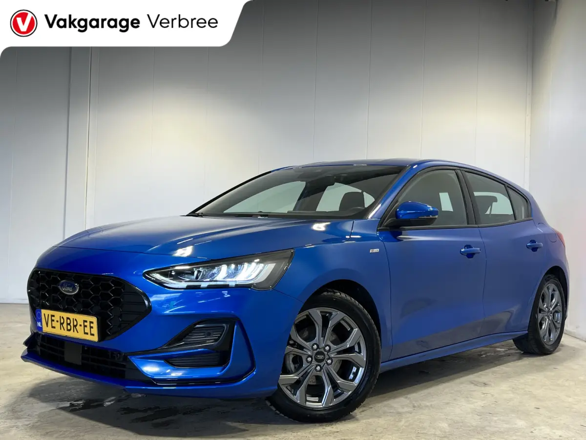 1.0 EcoBoost Hybrid ST Line | Navigatie/Android/Apple Carplay | LM Velgen 17" | Parkeersensoren Voor en Achter | Cruise Control | Airco |