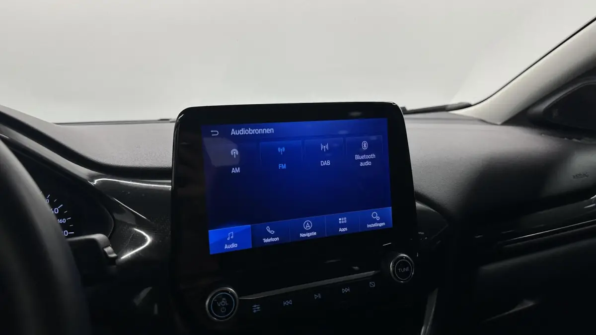 1.0 EcoBoost Titanium CAMERA NAVI LM CRUISE DAB LED.