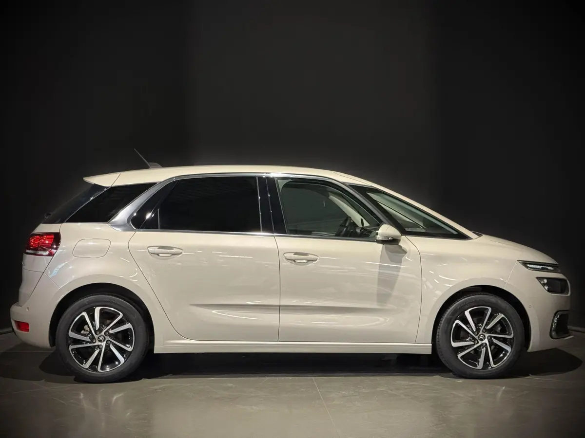 1.2 PureTech | Automaat | Camera | Carplay | Dodehoek