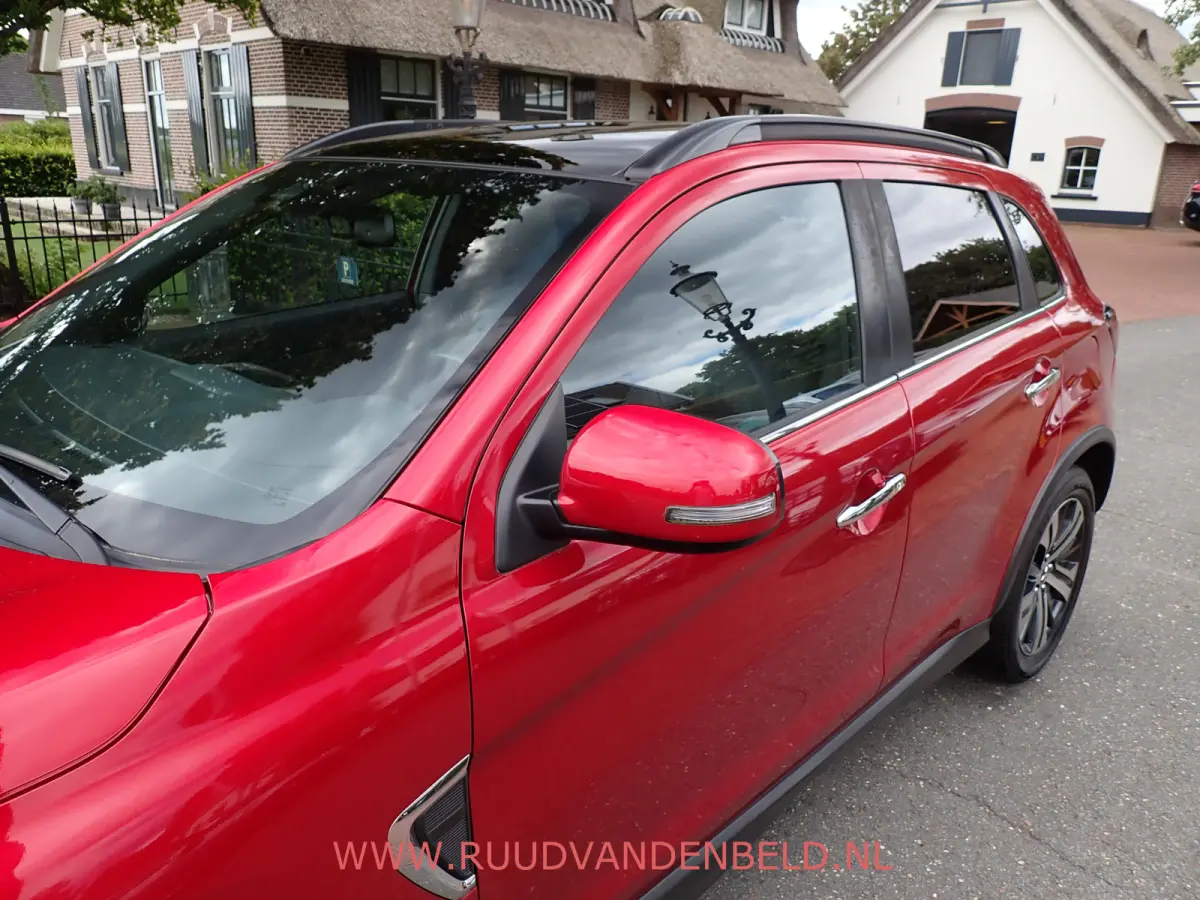 2.0 Instyle PANODAK/SPORTLEER/CAMERA/NAVI/CARPLAY