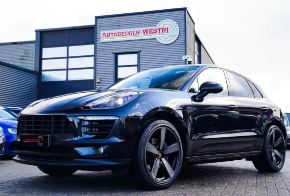 2.0 | Suede stuurwiel | Pano | Stuurwiel verwarming | Bose | Luchtvering | Dealer onderhouden |