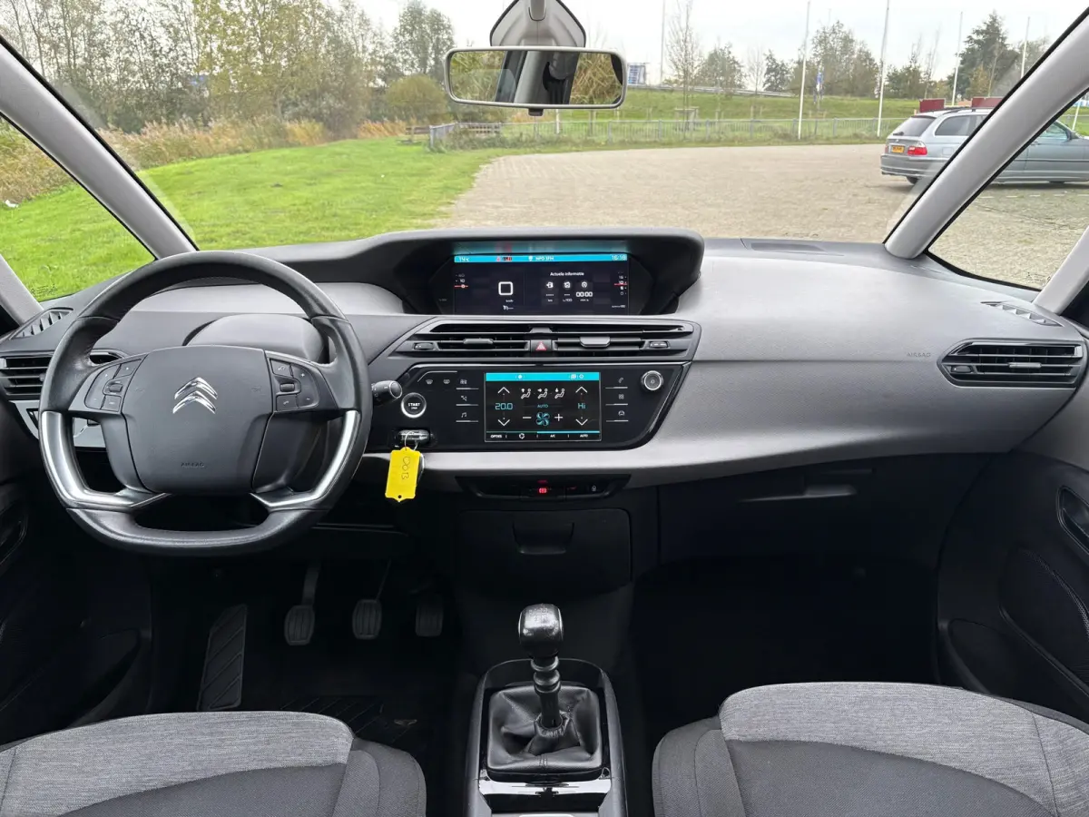 1.2 PureTech 7pers Business - Gris Platinium - Cruise/Carplay/Clima