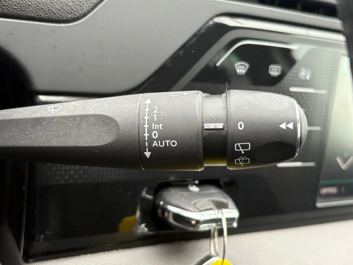 1.2 PureTech 7pers Business - Gris Platinium - Cruise/Carplay/Clima