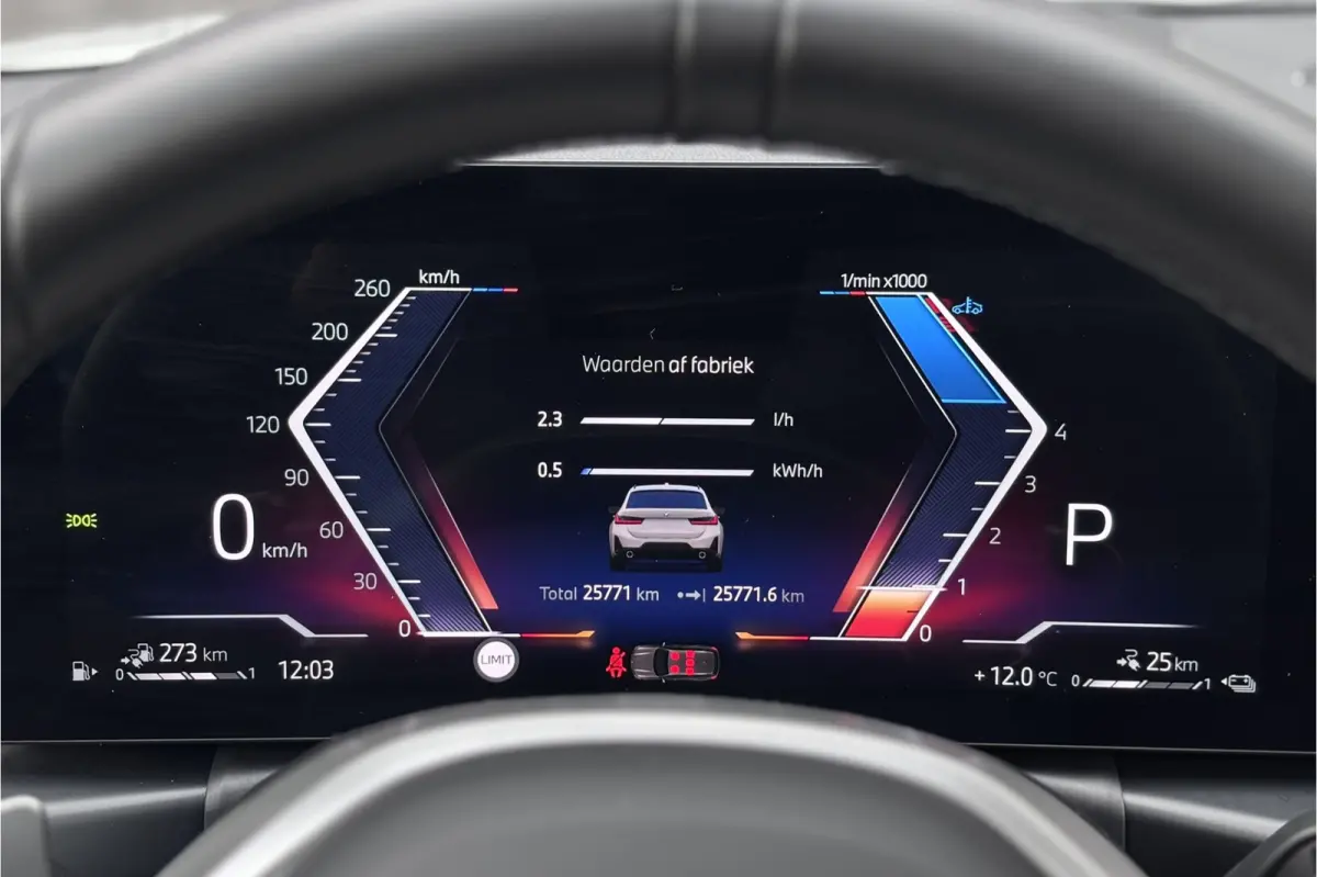 330e M-Sport | 19,5 kWh Accu | Panodak | Head-Up | Memory | Trekhaak | 360° Camera | Fabrieksgarantie
